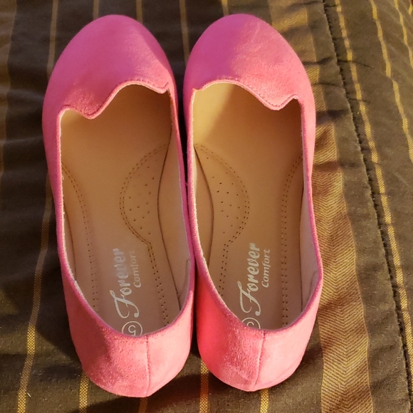 Women's shoes - Picture 2 of 4